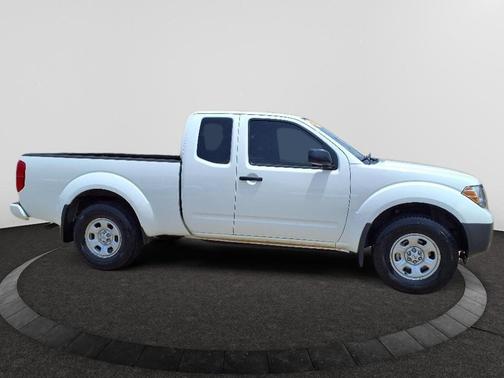 2021 Nissan Frontier S