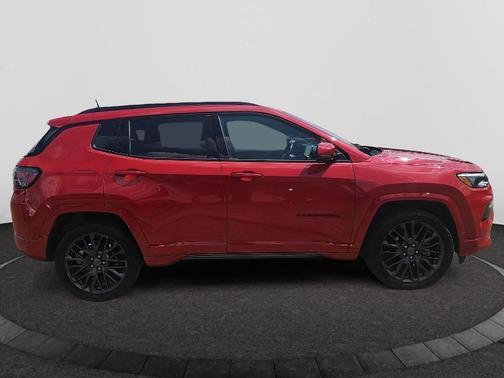 2022 Jeep Compass (RED) Edition
