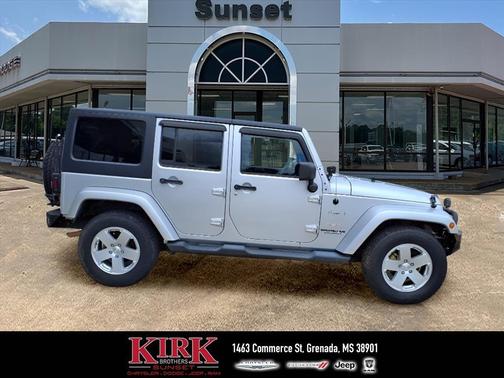2012 Jeep Wrangler Unlimited Sahara