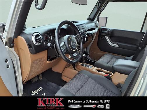 2012 Jeep Wrangler Unlimited Sahara