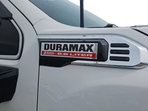 2024 GMC Sierra 2500 SLT