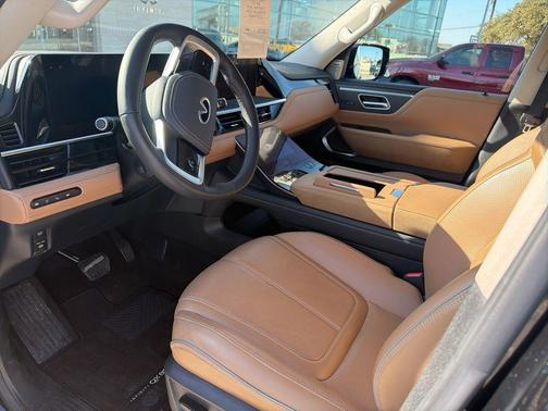 2025 INFINITI QX80 SENSORY AWD