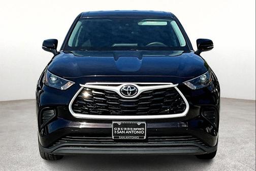 2022 Toyota Highlander L