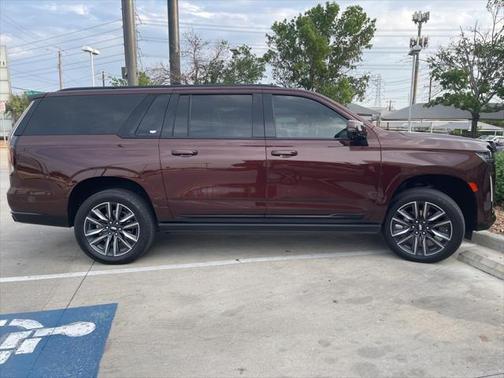 2023 Cadillac Escalade ESV Sport