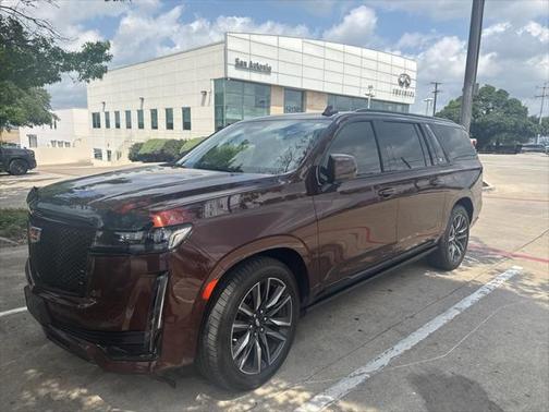 2023 Cadillac Escalade ESV Sport