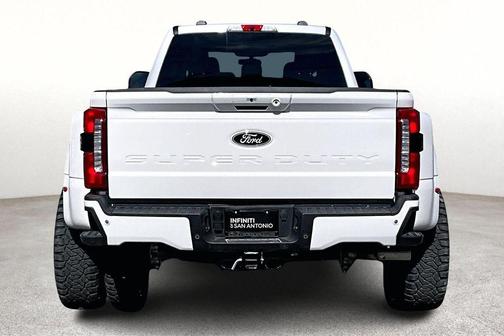 2026 Ford F-450 Lariat