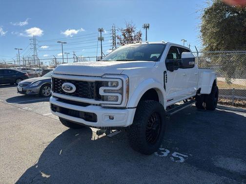 2026 Ford F-450 Lariat
