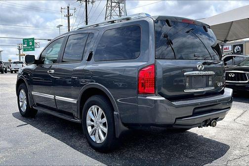 Silver Graphite Metallic 2010 INFINITI QX56 Base