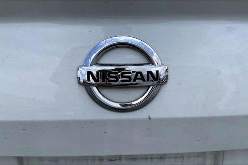 Pearl White Tricoat 2020 Nissan Altima 2.5 SL