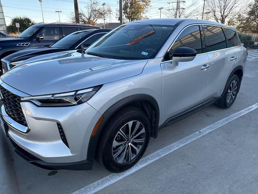 2023 INFINITI QX60 Pure