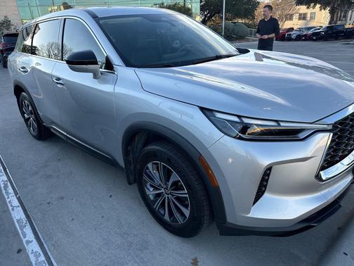 2023 INFINITI QX60 Pure