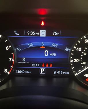 Super Black 2023 Nissan Maxima SR Xtronic CVT