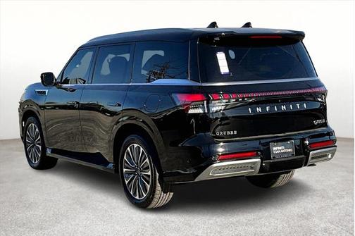 2025 INFINITI QX80 Luxe