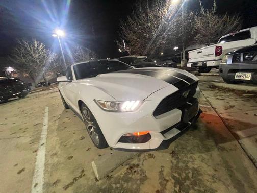 2016 Ford Mustang EcoBoost Premium