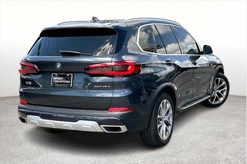 2022 BMW X5 PHEV xDrive45e