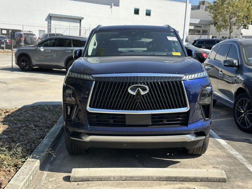 2025 INFINITI QX80 SENSORY AWD