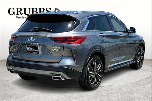 2021 INFINITI QX50 LUXE