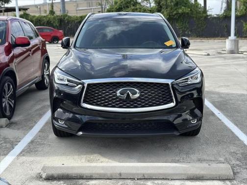 2022 INFINITI QX50 LUXE