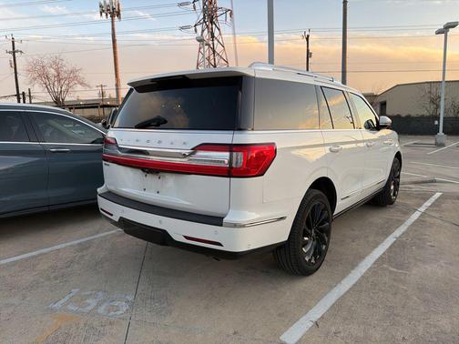 2021 Lincoln Navigator Reserve