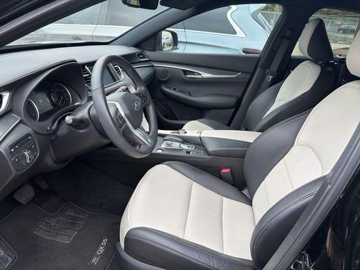 2025 INFINITI QX55 LUXE