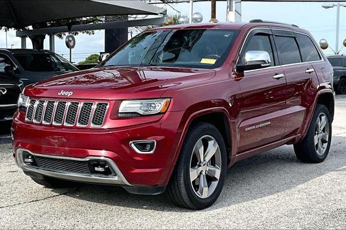 Deep Cherry Red Crystal Pearlcoat 2014 Jeep Grand Cherokee Overland