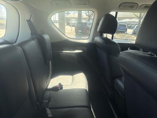 2023 Nissan Armada SL 2WD