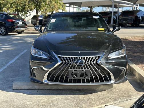 2024 Lexus ES 350 Base