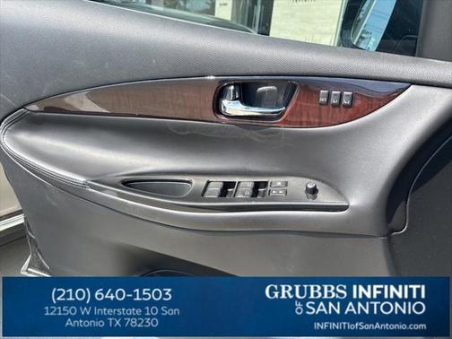 2016 INFINITI QX50 Base