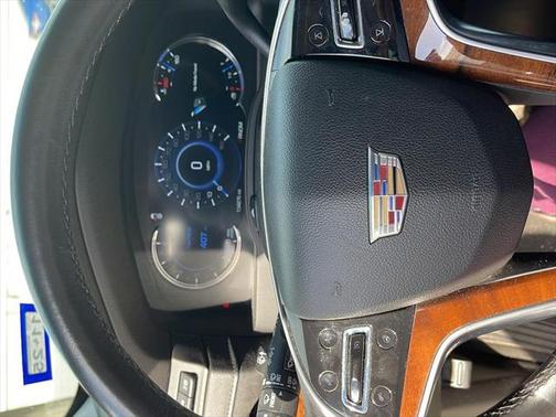 2016 Cadillac Escalade ESV Luxury