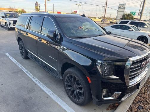 2023 GMC Yukon XL SLT
