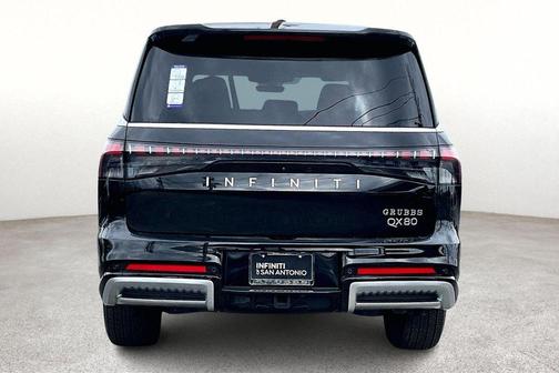 2025 INFINITI QX80 PURE