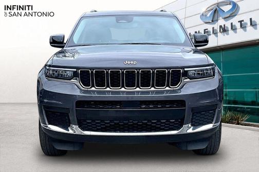Baltic Gray Metallic Clearcoat 2024 Jeep Grand Cherokee L Laredo