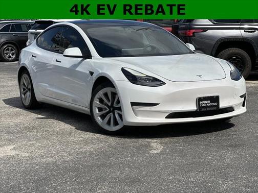 2022 Tesla Model 3 Standard Range