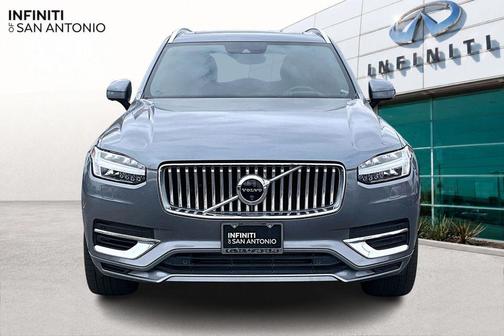 Gray 2020 Volvo XC90 Hybrid T8 Inscription 6 Passenger