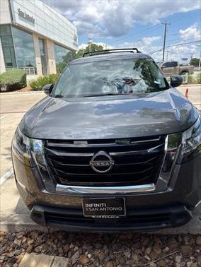 2022 Nissan Pathfinder SV 2WD