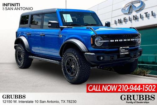 Velocity Blue Metallic 2023 Ford Bronco Wildtrak