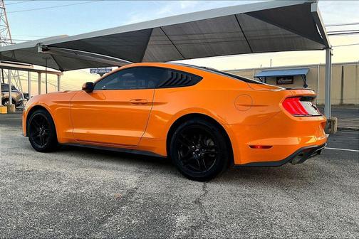 2018 Ford Mustang EcoBoost