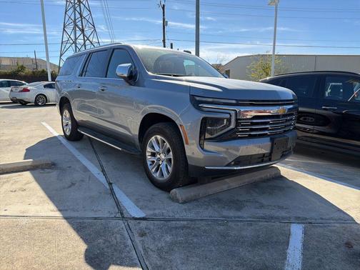 2025 Chevrolet Suburban Premier