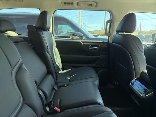 2025 INFINITI QX80 PURE AWD