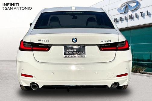 White 2025 BMW 330 330i