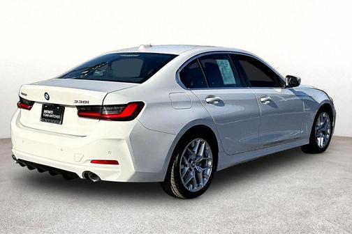 White 2025 BMW 330 330i