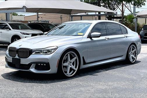 Glacier Silver Metallic 2017 BMW 750 I