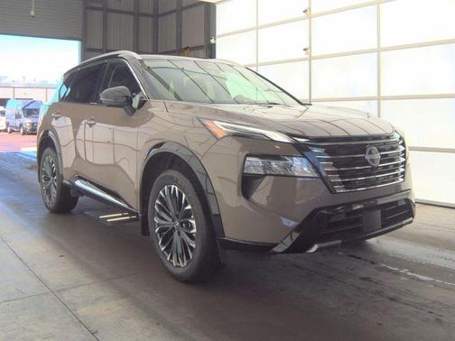 2024 Nissan Rogue Platinum