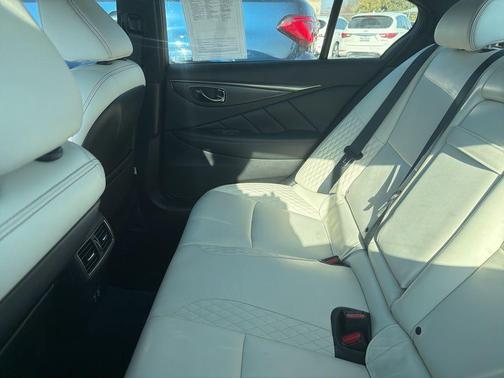 2023 INFINITI Q50 3.0t RED SPORT 400