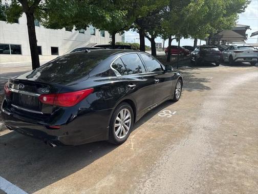 2015 INFINITI Q50 Premium