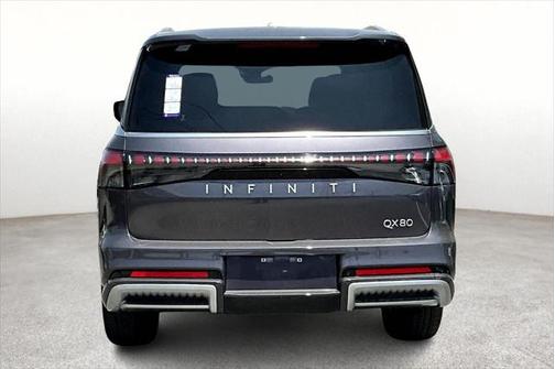 2025 INFINITI QX80 Luxe