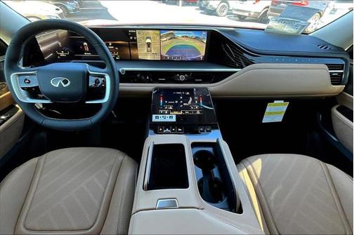2025 INFINITI QX80 Luxe
