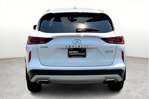 2023 INFINITI QX50 PURE