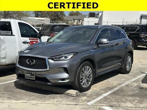 2023 INFINITI QX50 LUXE