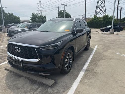 2022 INFINITI QX60 Luxe